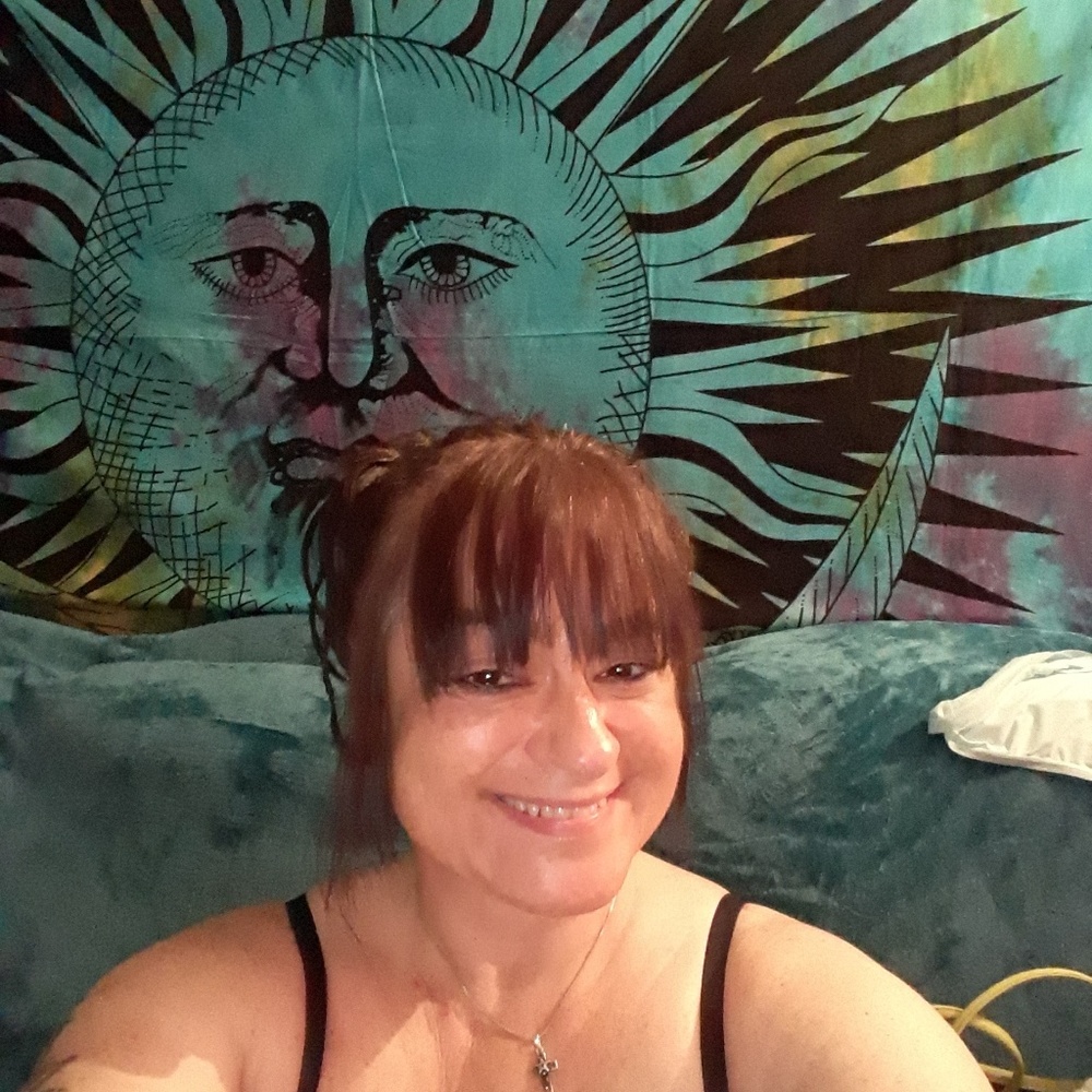 Meet your Posher, Shelly